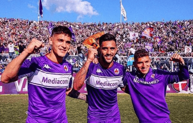 包含赛前体能课后；法兰克福状态回暖备战意大利杯；更衣室稳定；心理建设被强调的词条-开云APP下载